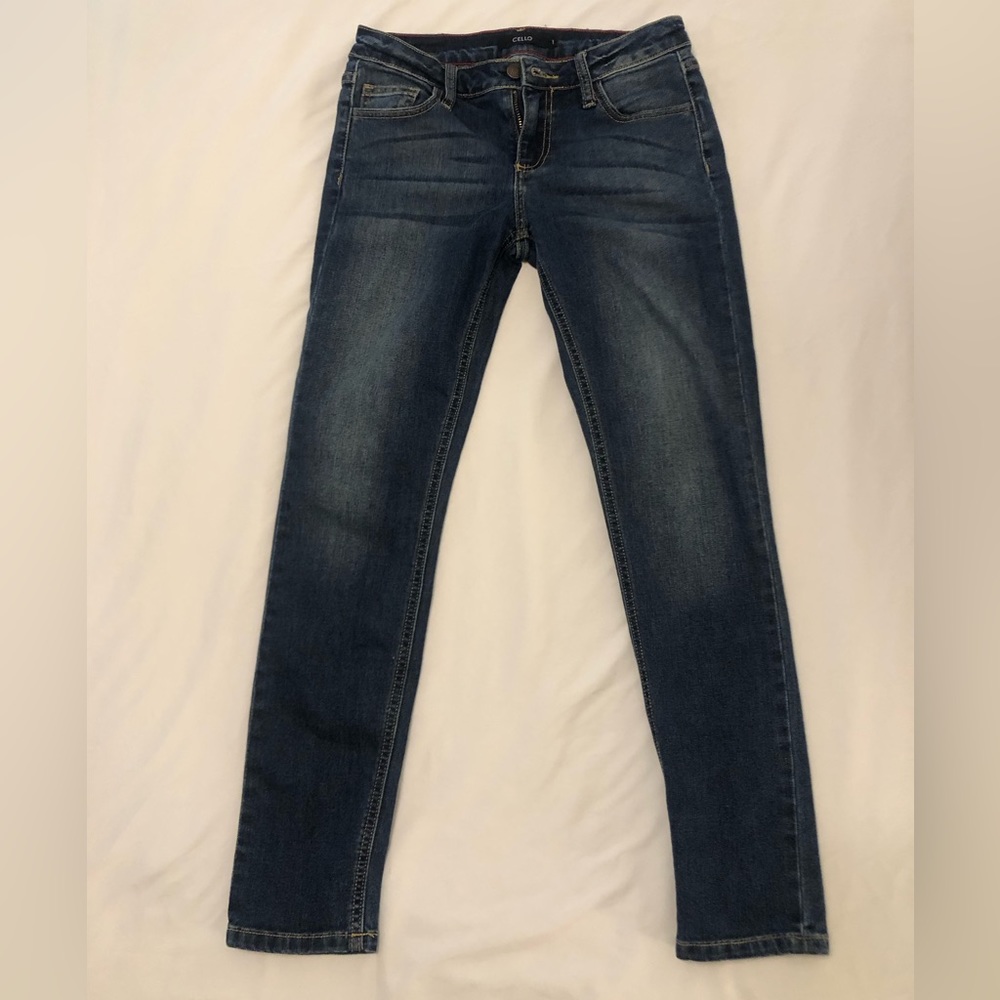 Cello Skinny Jeans size 1 NWT